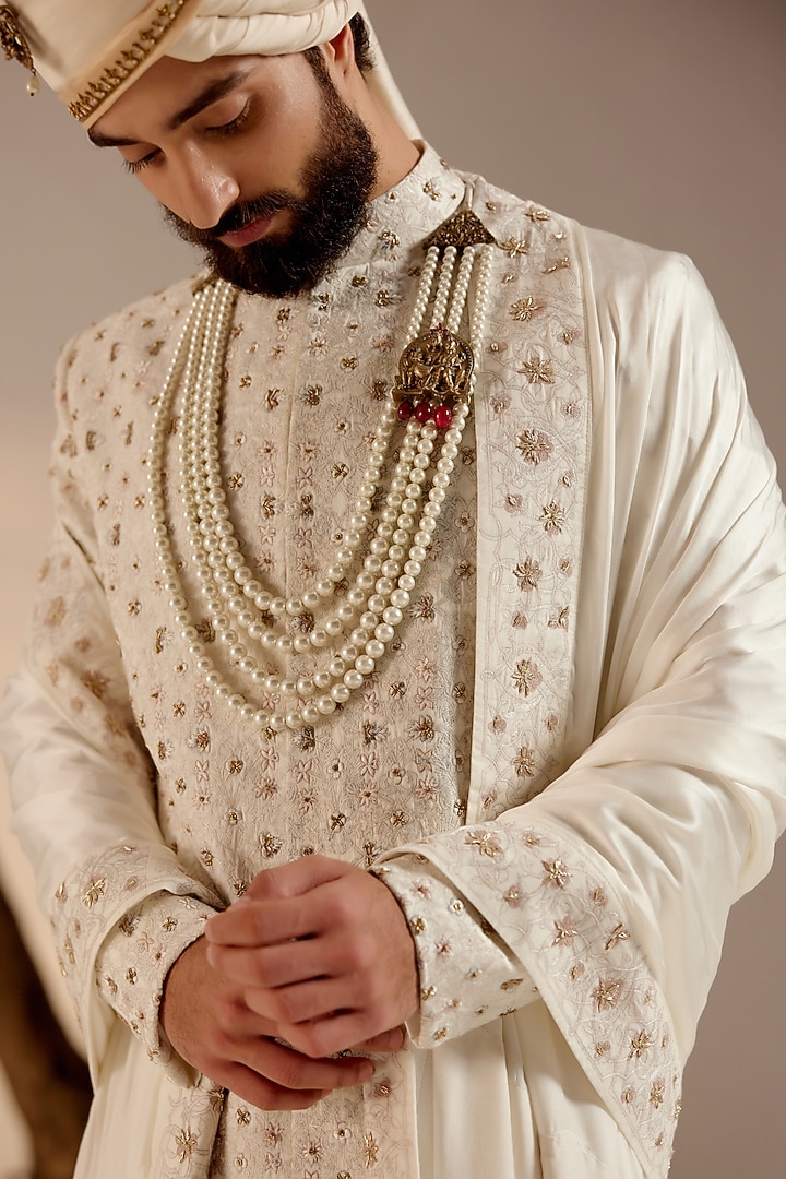 White Linen Silk Jamawar Hand Embroidered Groom Sherwani Set by Jatin Malik at Pernia's Pop Up Shop