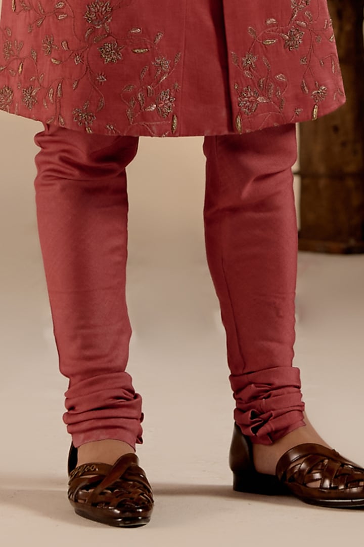 Red Linen Silk Hand Embroidered Groom Sherwani Set by Jatin Malik at Pernia's Pop Up Shop