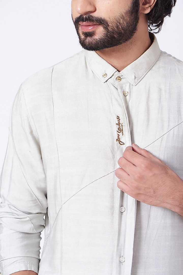 Ice Grey Slub Silk Kurta Set by Jatin Malik at Pernia's Pop Up Shop