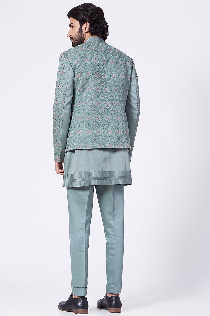 Chanteau Grey Kurta Set With Short Jacket by Jatin Malik at Pernia's Pop Up Shop