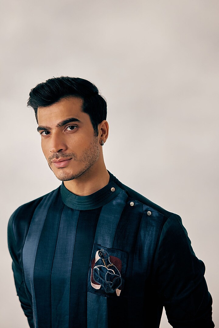 Multi-Colored Kurta Set With Embroidery by Jatin Malik at Pernia's Pop Up Shop
