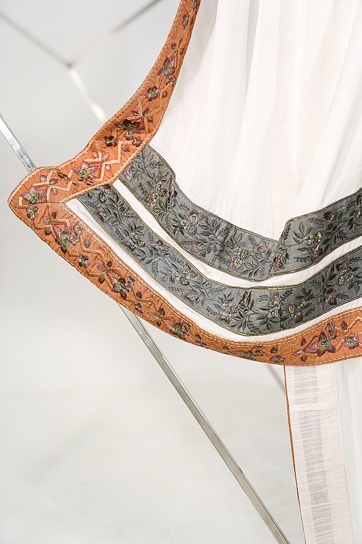 White Embroidered Stole by Jatin Malik at Pernia's Pop Up Shop