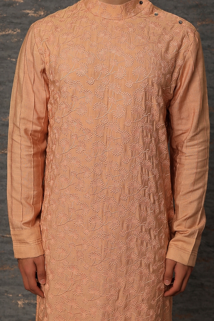 Peach Cotton & Silk Embroidered Kurta Set by Jatin Malik at Pernia's Pop Up Shop