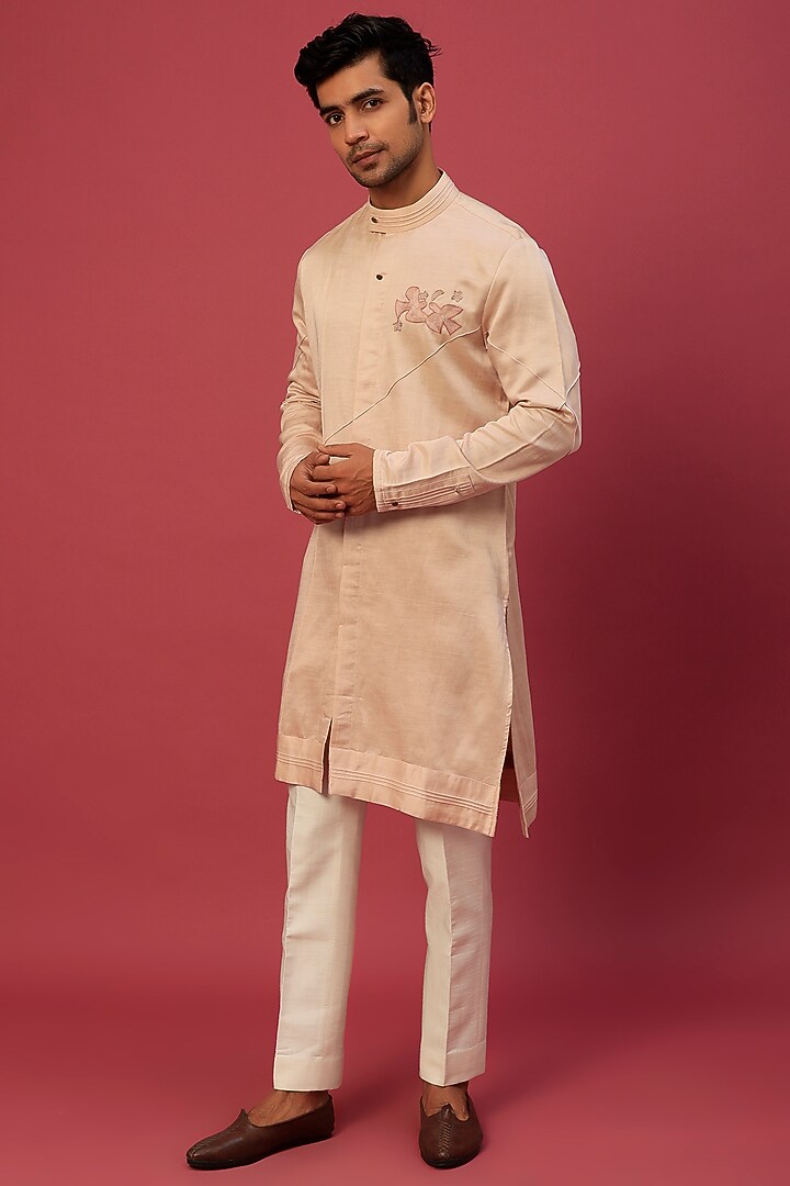 Blush Pink Hand Embroidered Kurta Set by Jatin Malik at Pernia's Pop Up Shop