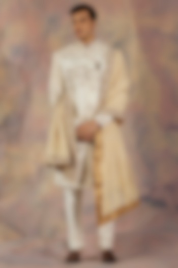 Dirty Ivory Embroidered Groom Sherwani Set by Jatin Malik at Pernia's Pop Up Shop
