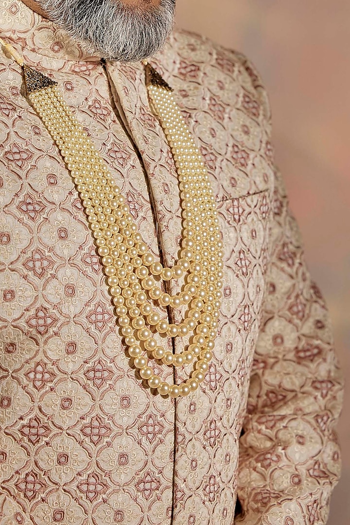 White Slub Silk Jamawar Groom Sherwani Set by Jatin Malik at Pernia's Pop Up Shop
