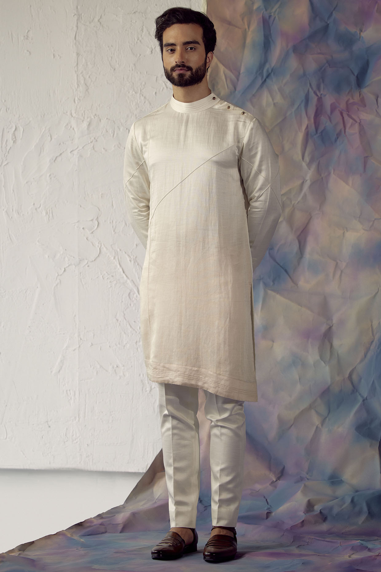 Ivory Ombre Embroidered Kurta Set by Jatin Malik