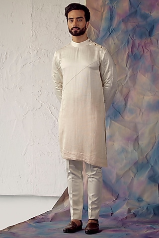 Ivory Ombre Embroidered Kurta Set by Jatin Malik