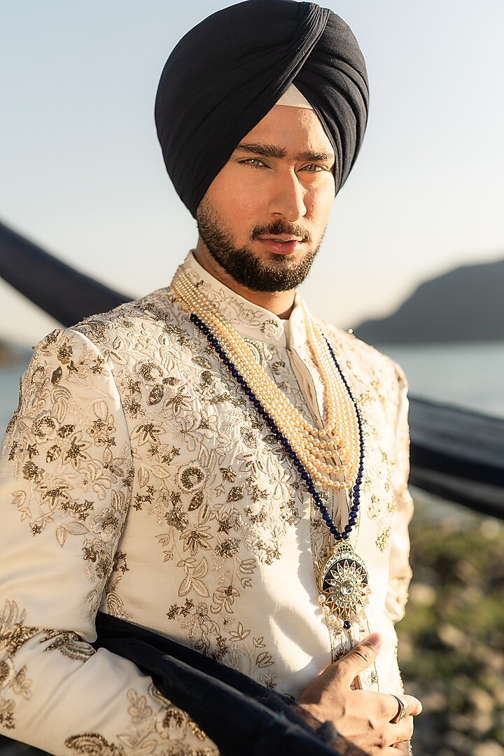 Ivory Linen Silk Thread Embroidered Groom Sherwani Set by Jatin Malik at Pernia's Pop Up Shop