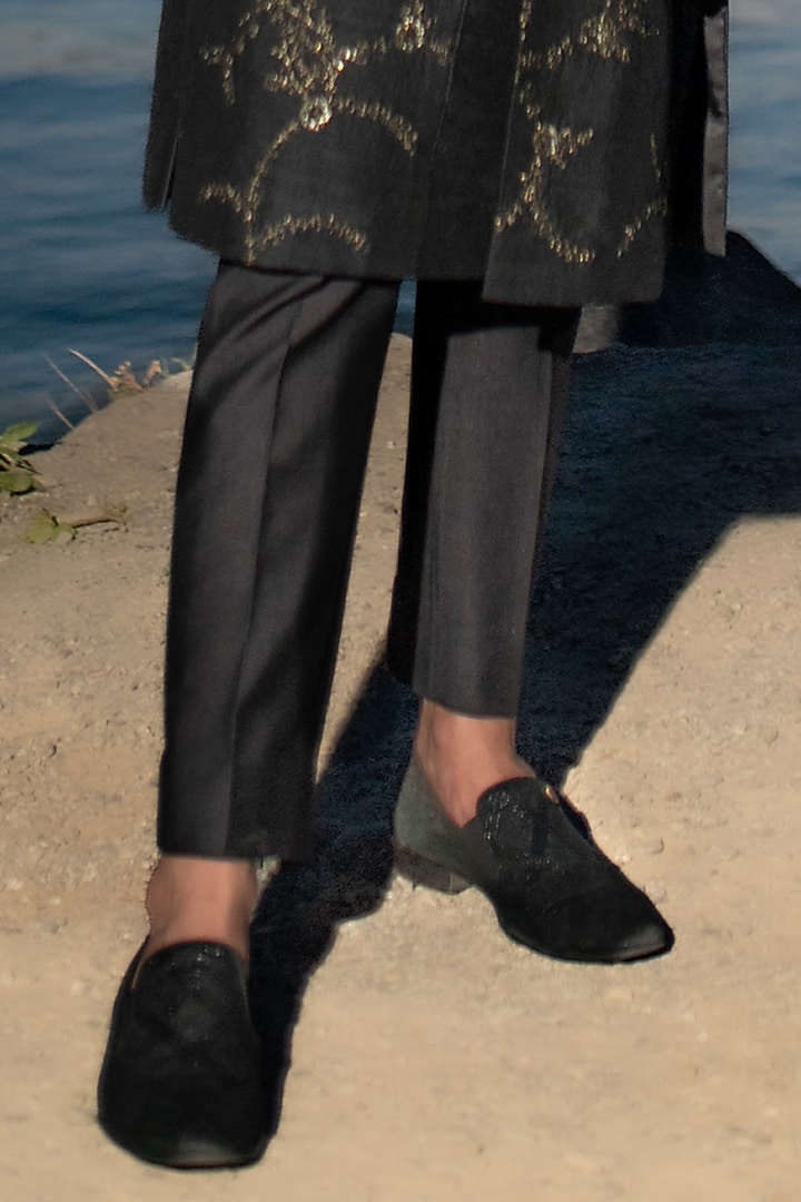 Black Raw Silk Machine Embroidered Achkan Jacket Set by Jatin Malik at Pernia's Pop Up Shop