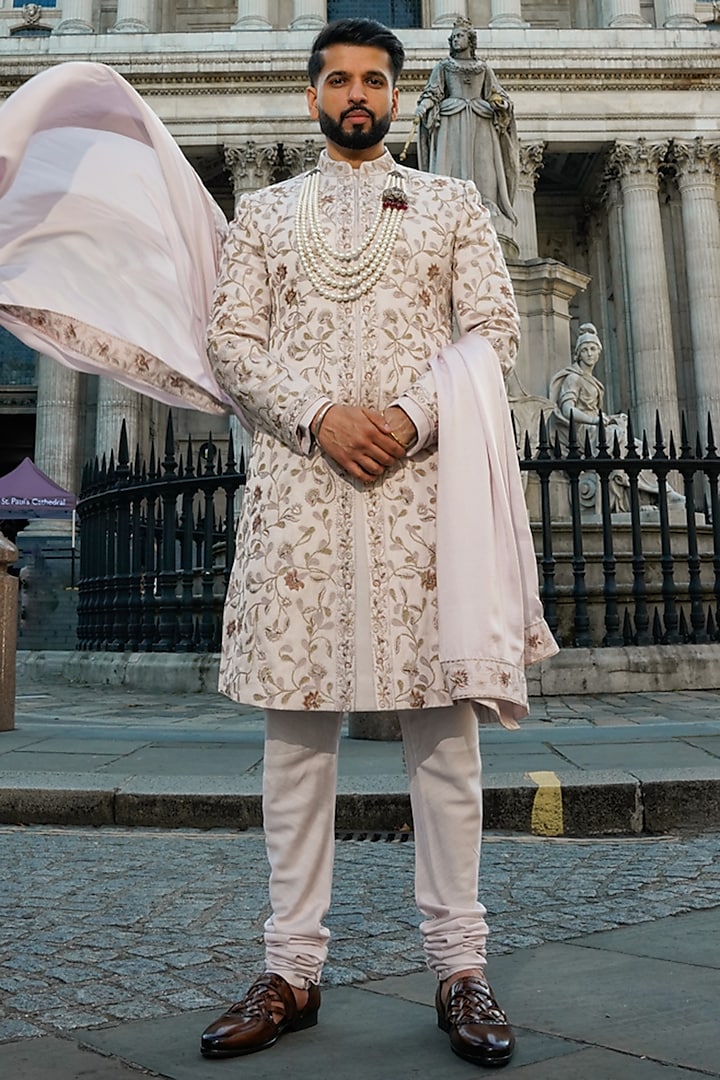 Lilac-Blush Linen Silk Hand Embroidered Sherwani Set by Jatin Malik