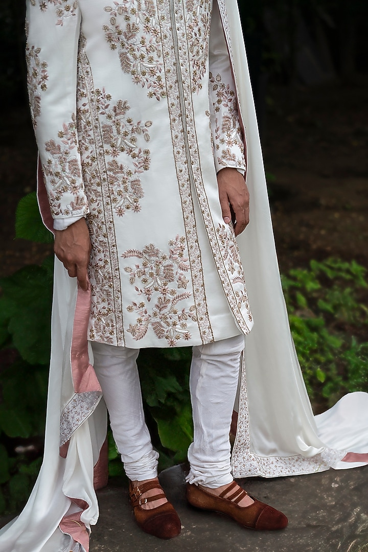 Ivory Linen Silk Hand Embroidered Groom Sherwani Set by Jatin Malik at Pernia's Pop Up Shop