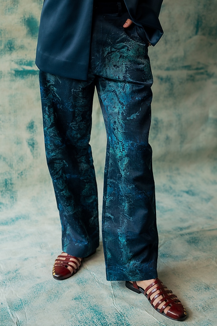Midnight Blue Linen Silk Embroidered Blazer Set by Jatin Malik at Pernia's Pop Up Shop