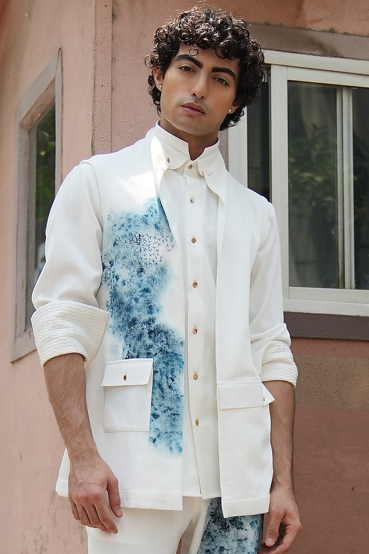 Ivory Knit Linen Hand Painted Shacket Set by Jatin Malik at Pernia's Pop Up Shop