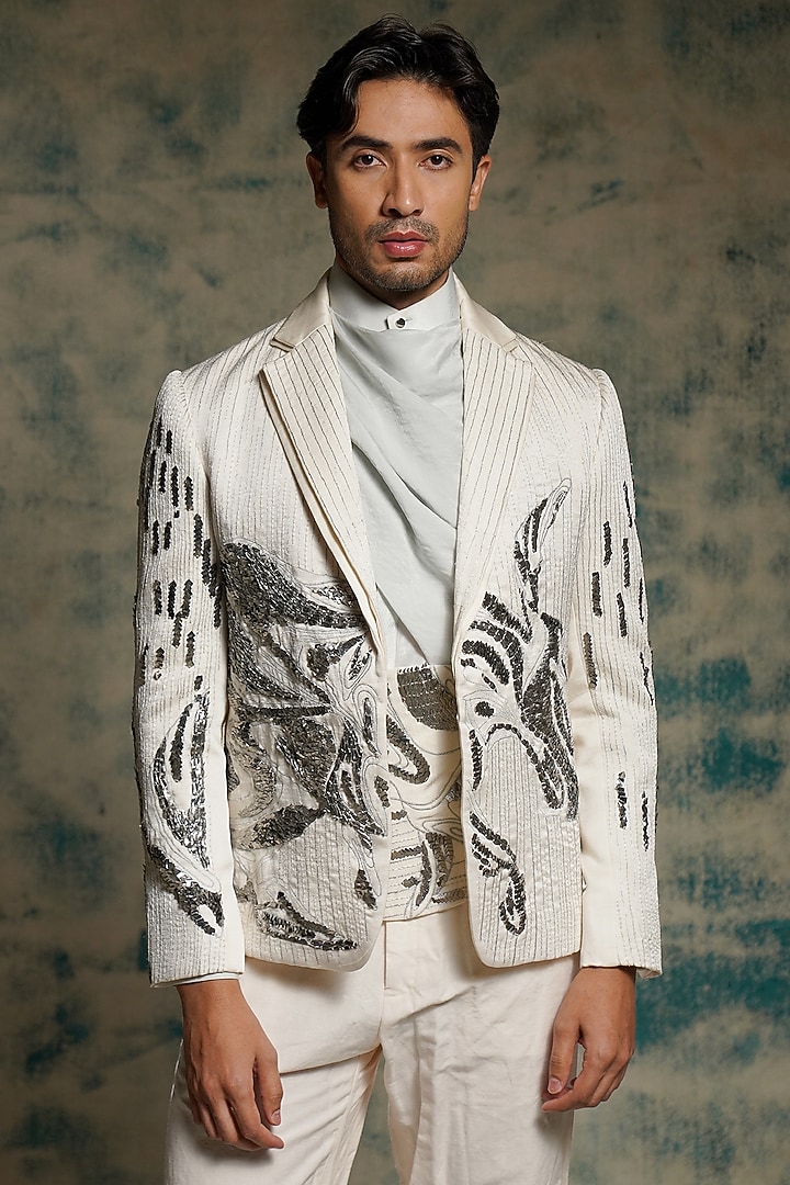 Ivory Linen Silk Embroidered Blazer Set by Jatin Malik at Pernia's Pop Up Shop