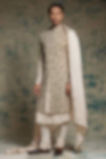 Ivory Linen Silk Sequins Hand Embroidered Groom Sherwani Set by Jatin Malik at Pernia's Pop Up Shop