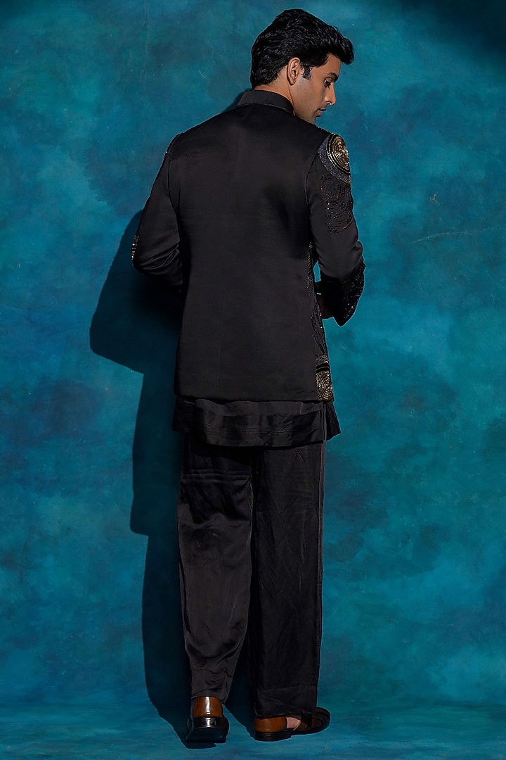 Black Linen Silk Resham Embroidered Groom Bandhgala Set by Jatin Malik at Pernia's Pop Up Shop