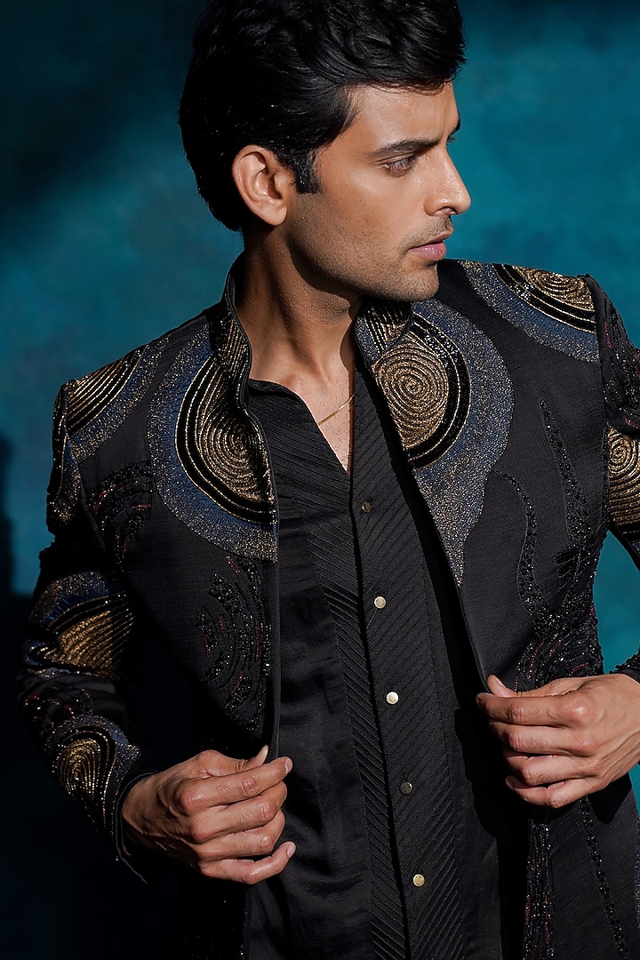 Black Linen Silk Resham Embroidered Groom Bandhgala Set by Jatin Malik at Pernia's Pop Up Shop
