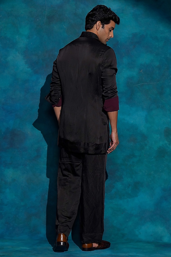 Black Linen Silk Resham Embroidered Groom Bandhgala Set by Jatin Malik at Pernia's Pop Up Shop