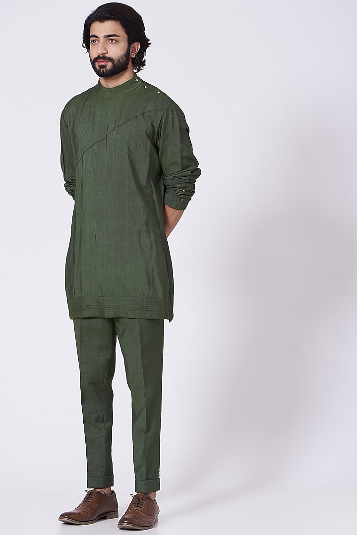 Olive Kurta Set With Floral Embroidered Groom Indowestern Jacket by Jatin Malik at Pernia's Pop Up Shop