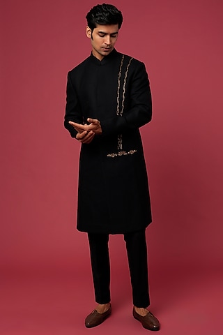 Black Embroidered Indowestern Set by Jatin Malik