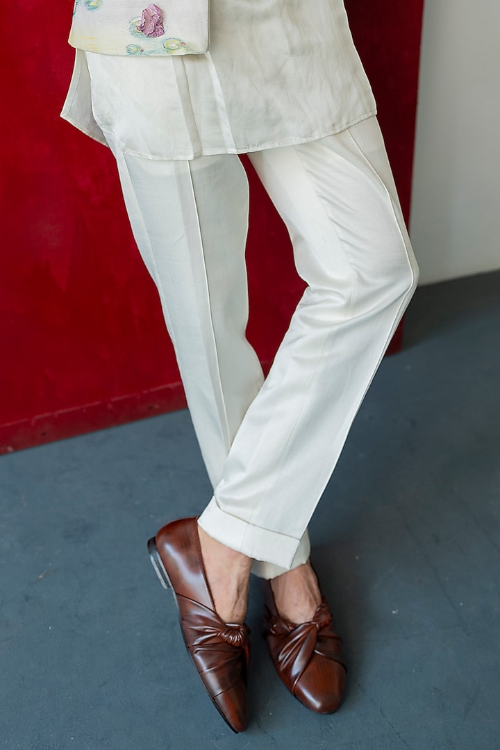 White Slub Silk Handpainted Indo-Western Set by Jatin Malik at Pernia's Pop Up Shop