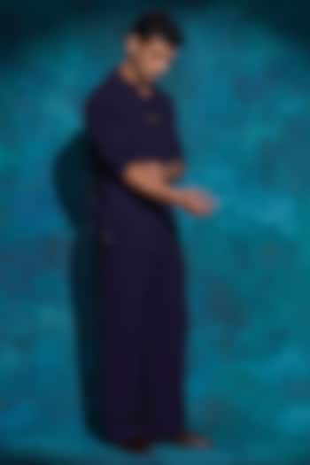 Midnight Blue Jute Crepe Kurta Set by Jatin Malik at Pernia's Pop Up Shop