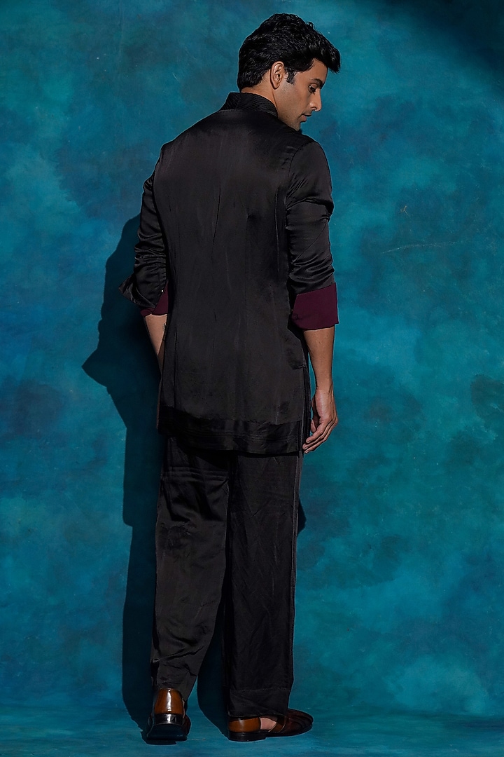 Black Linen Silk Kurta Set by Jatin Malik at Pernia's Pop Up Shop