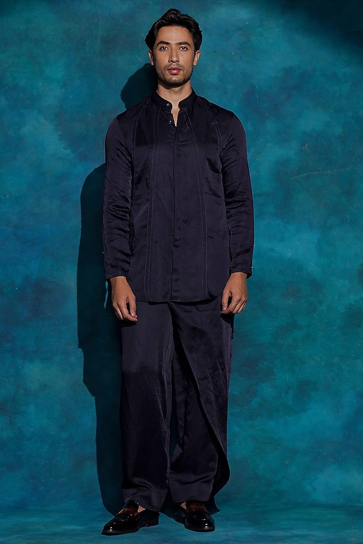 Black Linen Silk Kurta Set by Jatin Malik at Pernia's Pop Up Shop