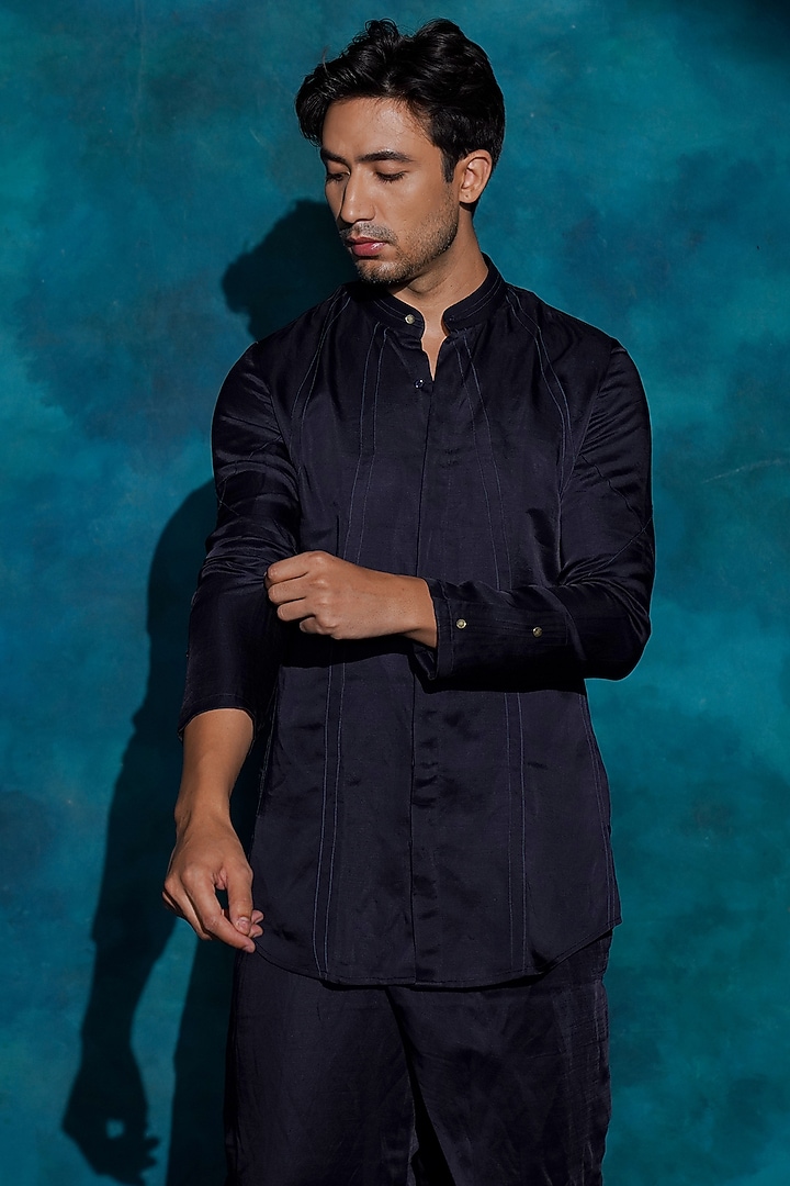 Black Linen Silk Kurta Set by Jatin Malik at Pernia's Pop Up Shop