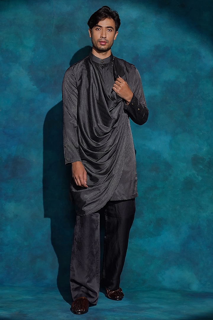Charcoal Grey Linen Silk Draped Kurta Set by Jatin Malik at Pernia's Pop Up Shop