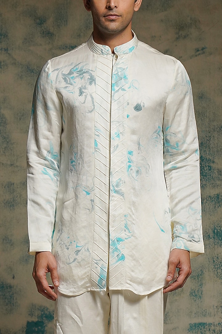 Ivory Linen Silk Marble Dyed Kurta Set by Jatin Malik at Pernia's Pop Up Shop
