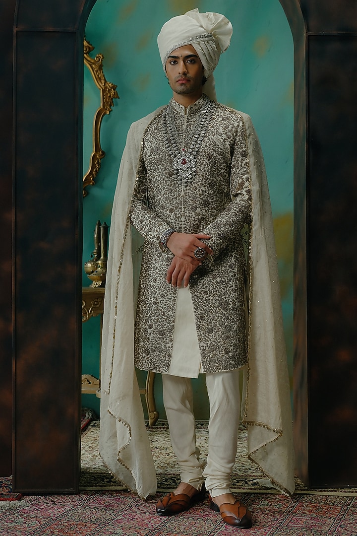 Rose Cream Silk Hand Embroidered Dupatta by Jatin Malik at Pernia's Pop Up Shop
