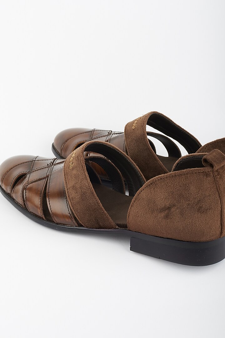 Brown Close Toe Shoes In Leather by Jatin Malik at Pernia's Pop Up Shop