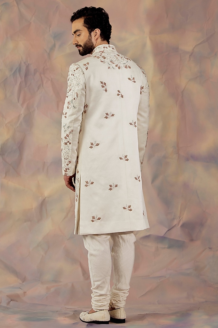 White Hand Embroidered Groom Sherwani Set by Jatin Malik at Pernia's Pop Up Shop