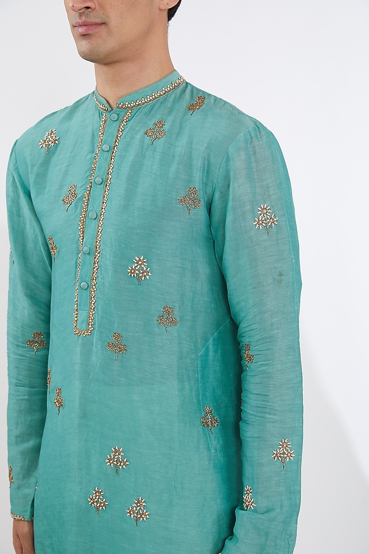 Turquoise Linen Embroidered Kurta Set by Joy Mitra Men at Pernia's Pop Up Shop