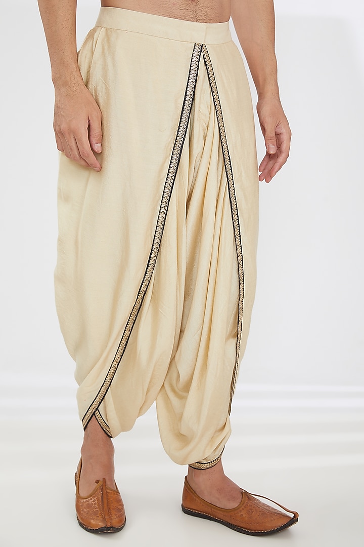 Brown Silk Embroidered Kurta Set by Joy Mitra Men at Pernia's Pop Up Shop