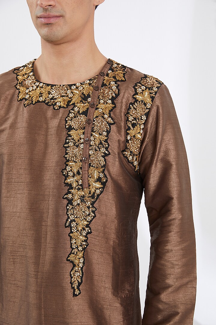 Brown Silk Embroidered Kurta Set by Joy Mitra Men at Pernia's Pop Up Shop