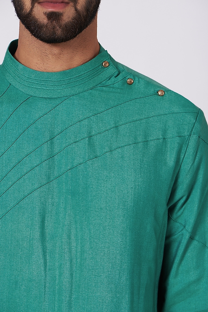Sage Green Slub Silk Asymmetric Kurta Set by Jatin Malik at Pernia's Pop Up Shop
