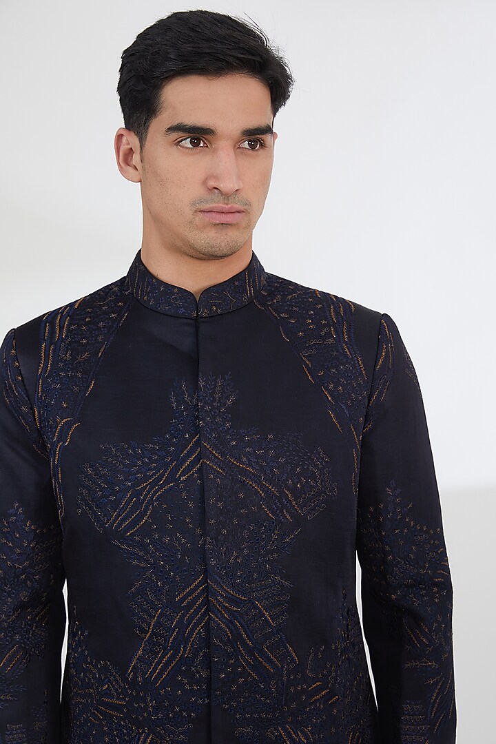 Midnight Blue & Teal Ombre Linen Silk Embroidered Groom Indowestern Set by Jatin Malik at Pernia's Pop Up Shop