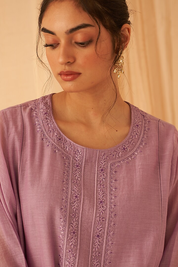 Lilac Chanderi Zardosi Hand Work Kurta Set by JANKI INDIA at Pernia's Pop Up Shop