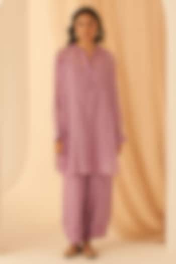 Lilac Chanderi Floral Boota Embroidered Tunic Set by JANKI INDIA at Pernia's Pop Up Shop