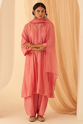 Pink Chanderi Zardosi Hand Embroidered Kurta Set by JANKI INDIA