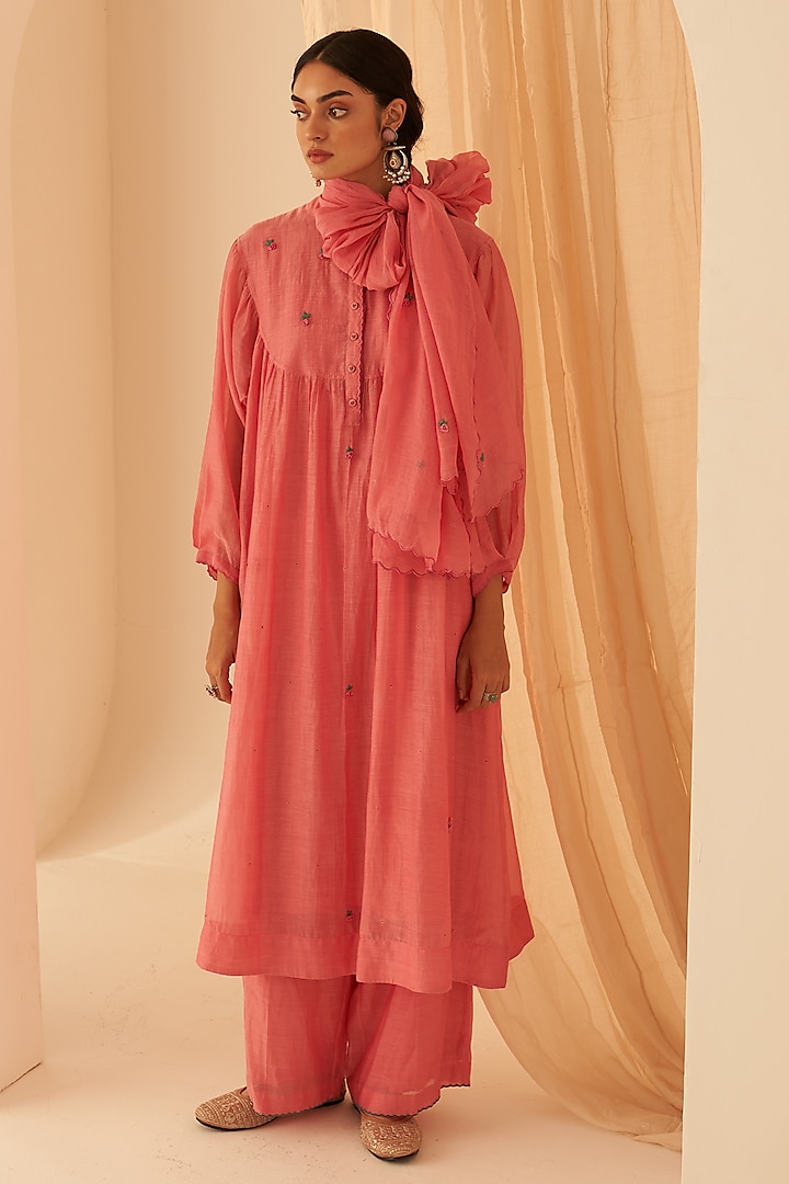 Pink Chanderi Embroidered Kurta Set by JANKI INDIA at Pernia's Pop Up Shop