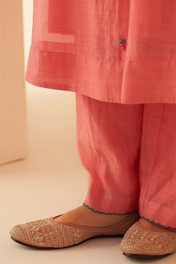 Pink Chanderi Embroidered Kurta Set by JANKI INDIA at Pernia's Pop Up Shop