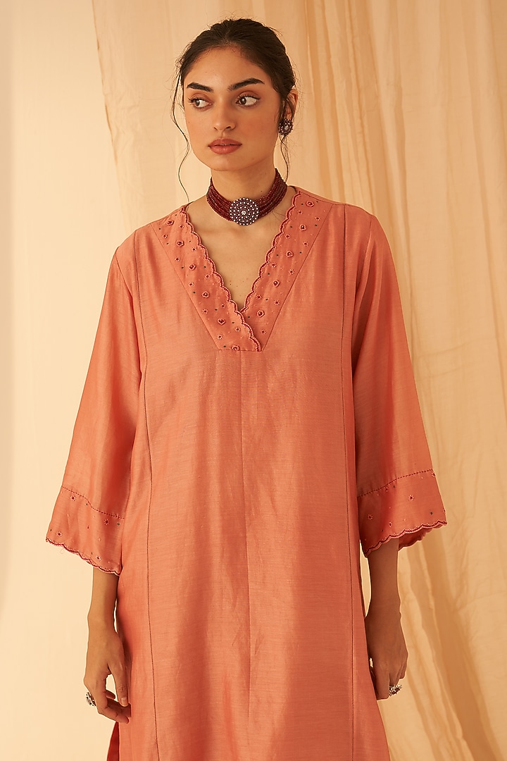 Peach Chanderi Floral Embroidered Kurta Set by JANKI INDIA at Pernia's Pop Up Shop