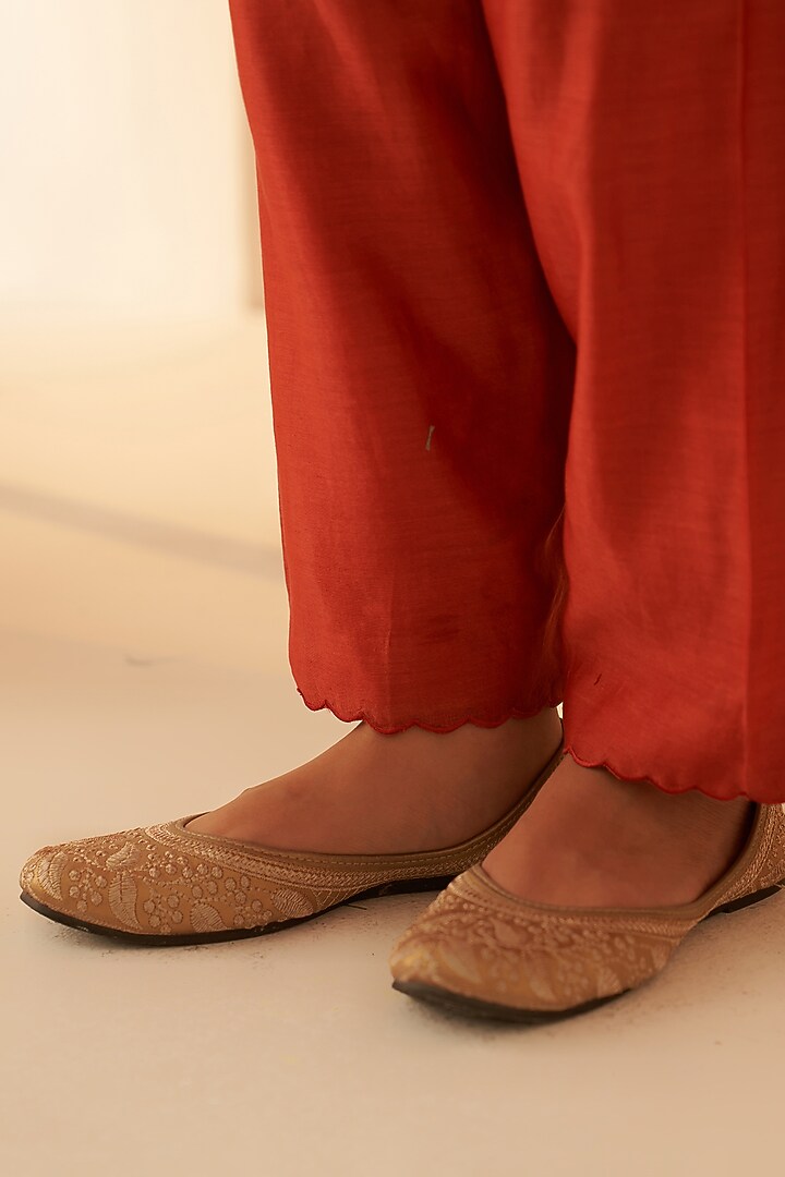 Rust Chanderi Floral Embroidered Kurta Set by JANKI INDIA at Pernia's Pop Up Shop