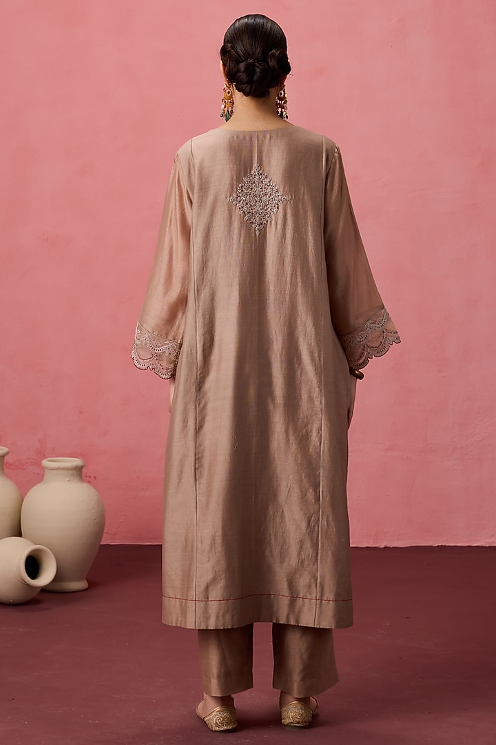 Champagne Chanderi Dori Embroidered Kurta Set by JANKI INDIA at Pernia's Pop Up Shop