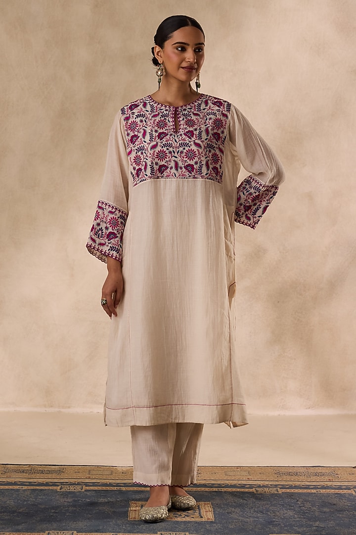 Ivory Chanderi Resham Embroidered Kurta Set by JANKI INDIA at Pernia's Pop Up Shop