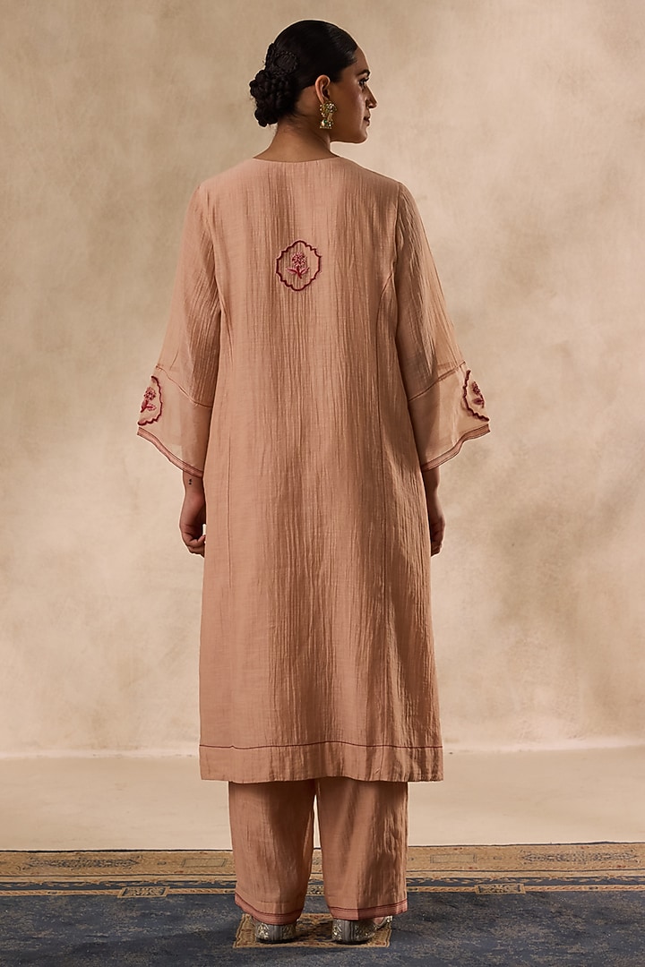 Beige Chanderi Resham Embroidered Kurta Set by JANKI INDIA at Pernia's Pop Up Shop